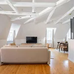 Unique W Exposed Beams Next To Tivoli *
